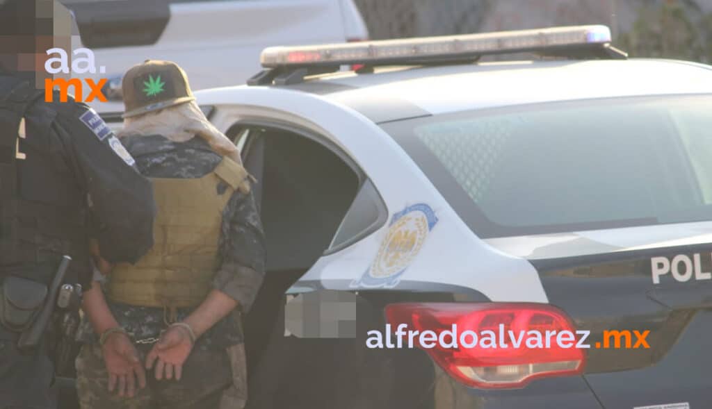 SUJETOS ARMADOS ATACAN A POLICíAS
