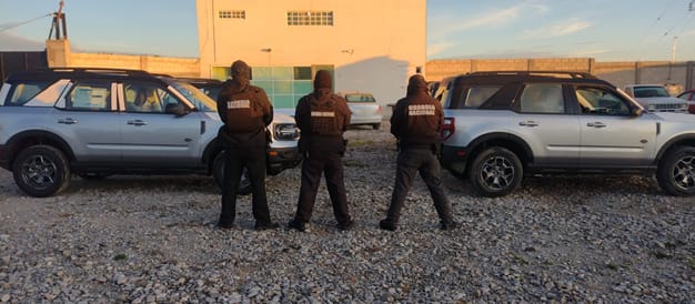 ABANDONAN CAMIONETAS DE MODELO RECIENTE CON REPORTE DE ROBO