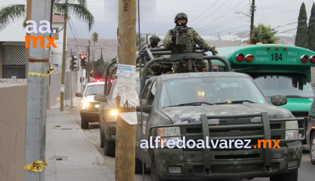BALEAN A DOS A BORDO DE CAMIONETA