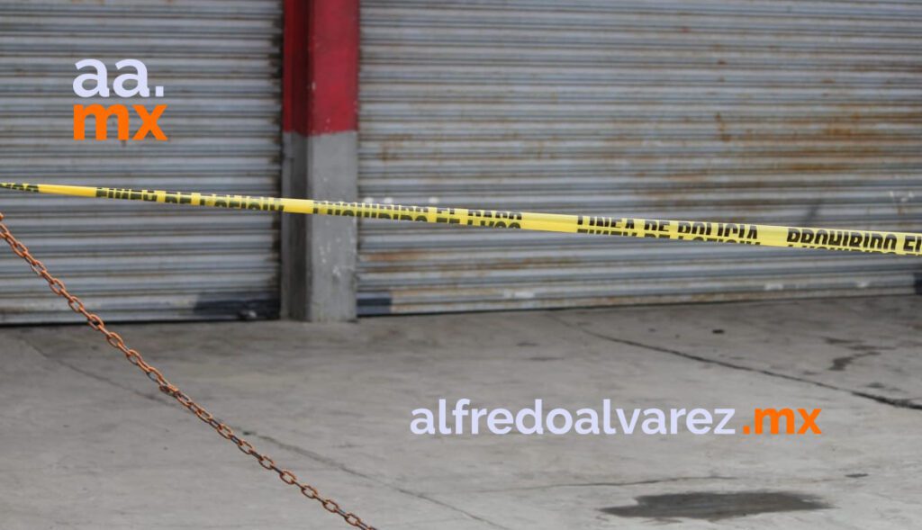 BALEAN A DOS A BORDO DE CAMIONETA