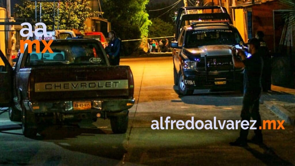 A BORDO DE SU PICK UP MATAN A HOMBRE A PUñALADAS
