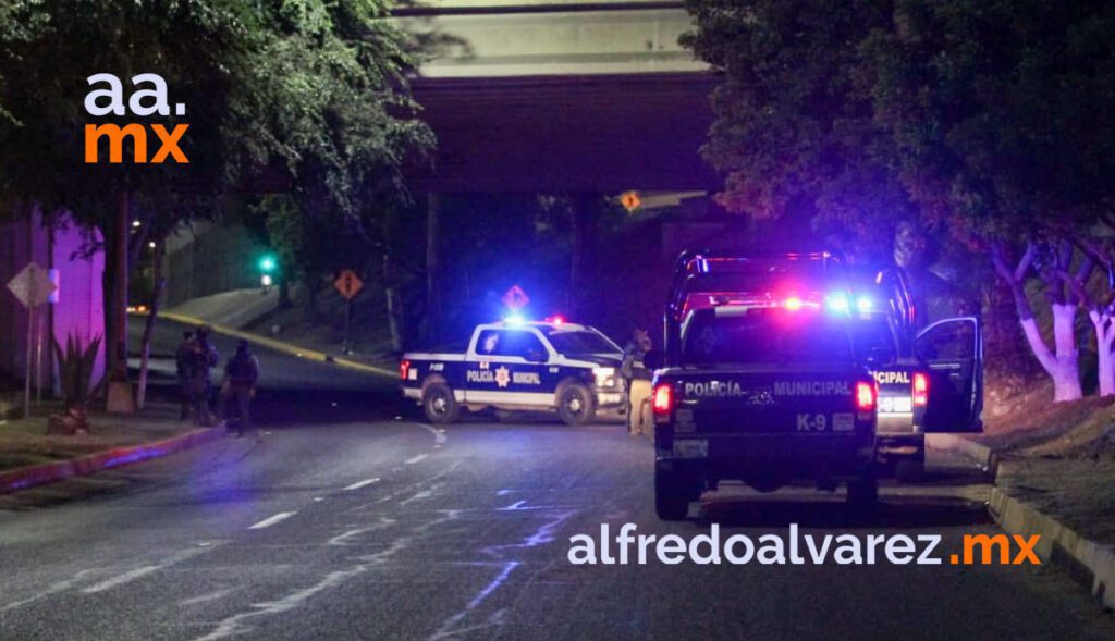 ATACAN A BALAZOS A PAREJA EN PLAZA COMERCIAL