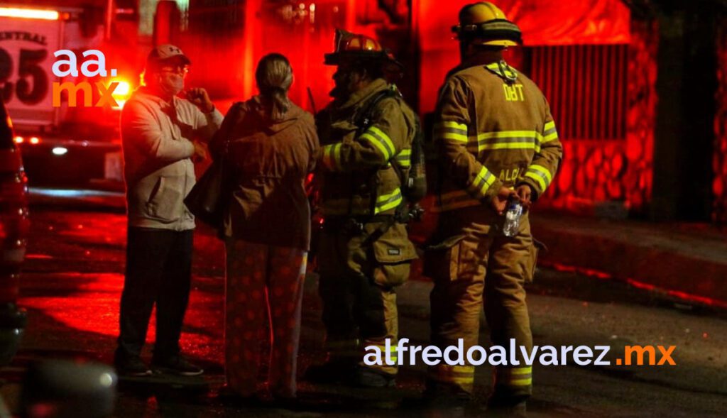 EXPLOSIóN EN DOMICILIO; DESALOJAN A FAMILIAS