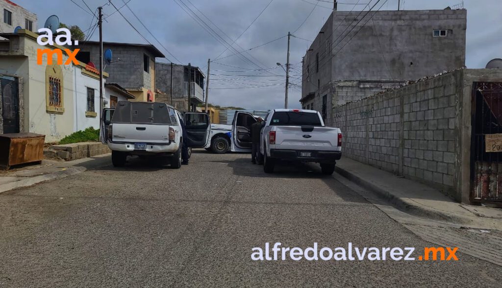 VIDEO: SUJETOS RAFAGUEAN VIVIENDA TRAS BURLAR CERCO
