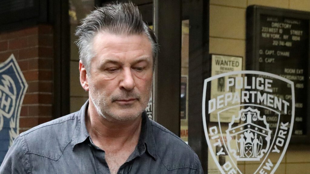 ACTOR DISPARA Y MATA A MUJER DURANTE EL RODAJE DE PELíCULA