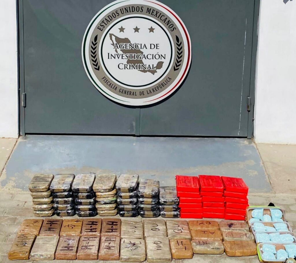 SUJETOS TRANSPORTAN KILOS DE DROGA EN CAMIóN DE PASAJEROS