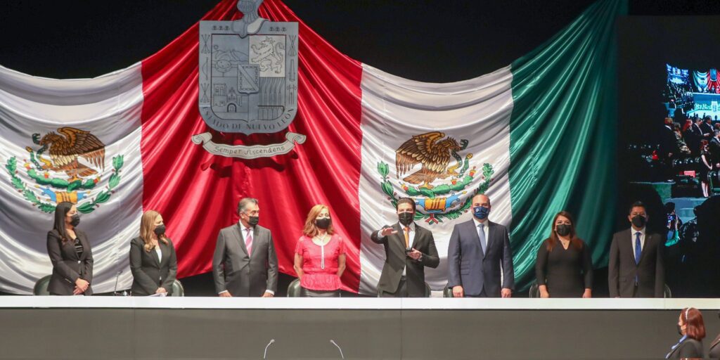 SAMUEL GARCíA ASUME COMO GOBERNADOR DE NUEVO LEóN