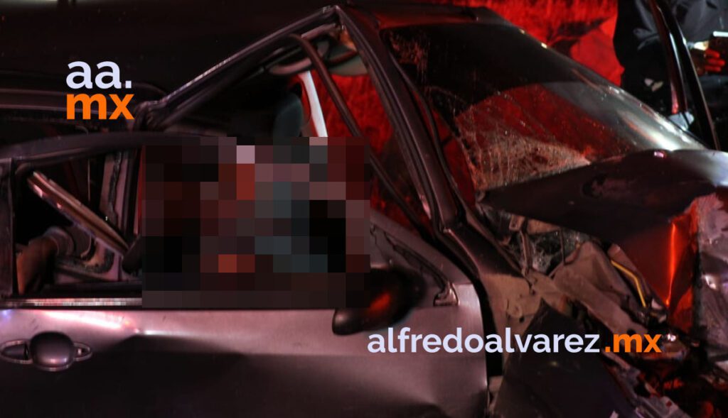 AUTOMOVILISTA EBRIO CHOCA Y MUERE ACOMPAñANTE