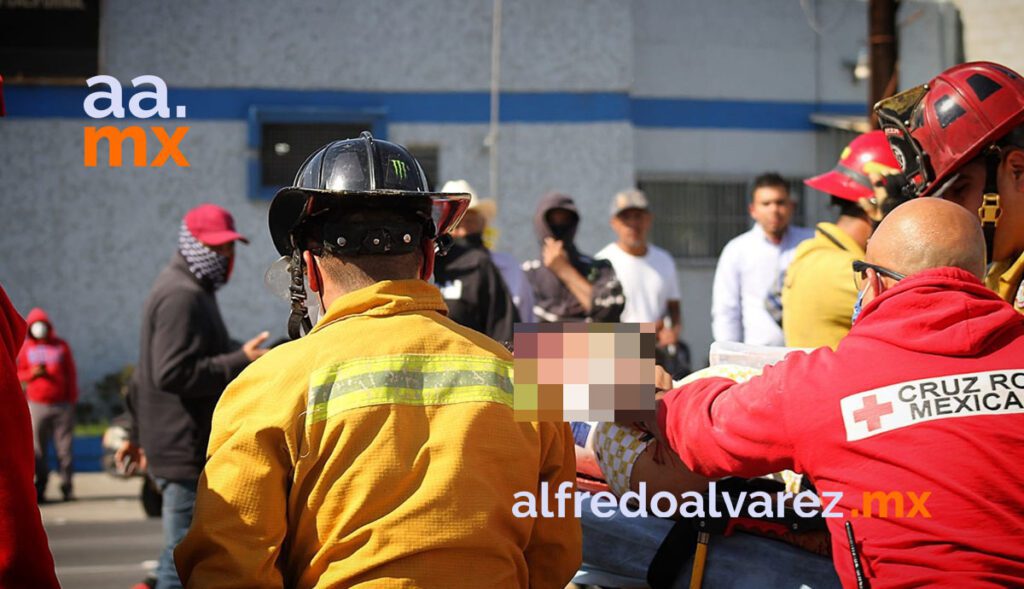 FUERTE CHOQUE DEJA A JOVENCITA PRENSADA FUERTE CHOQUE DEJA A JOVENCITA PRENSADA