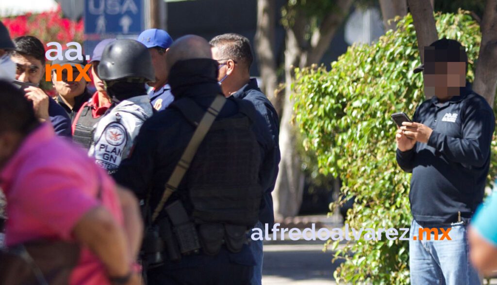 BALEAN A AGENTE MINISTERIAL CERCA DE GARITA