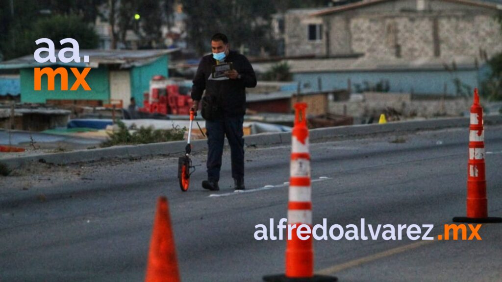 MOTOCICLISTA SALE DISPARADO Y PIERDE LA VIDA AL IMPACTARSE