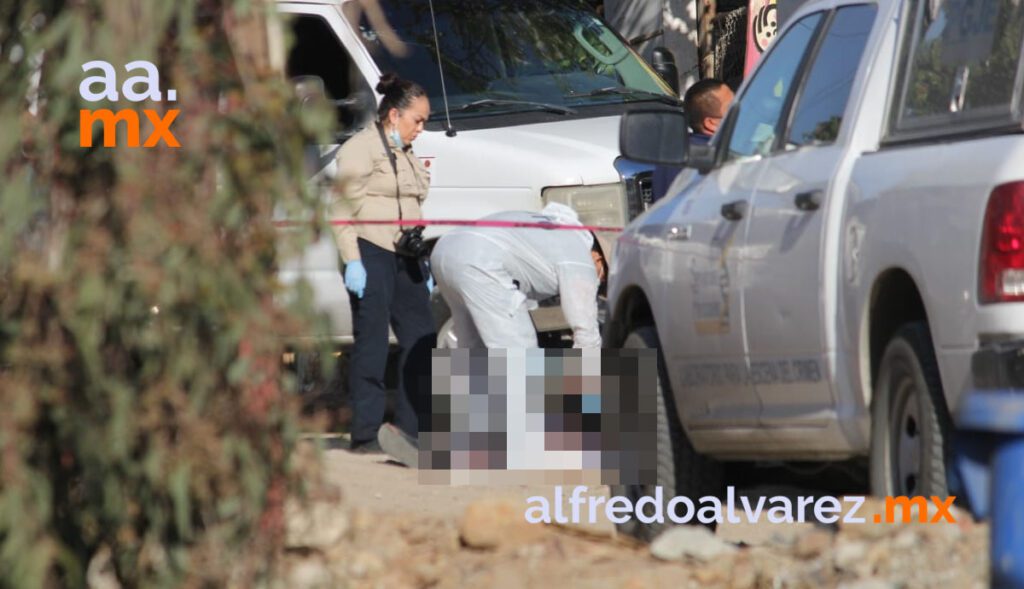 MATAN A DOS MUJERES Y CUATRO HOMBRES