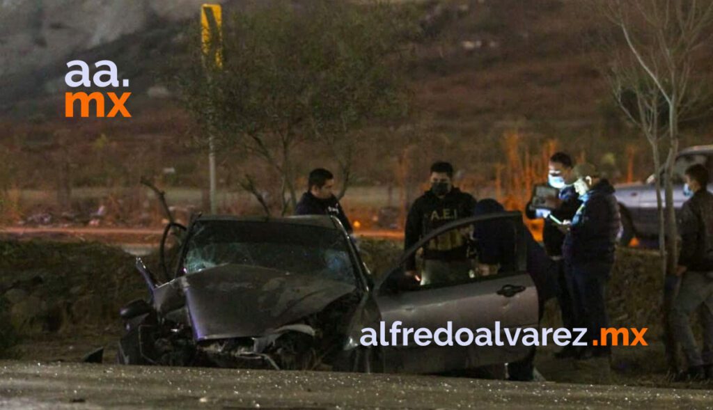 AUTOMOVILISTA EBRIO CHOCA Y MUERE ACOMPAñANTE