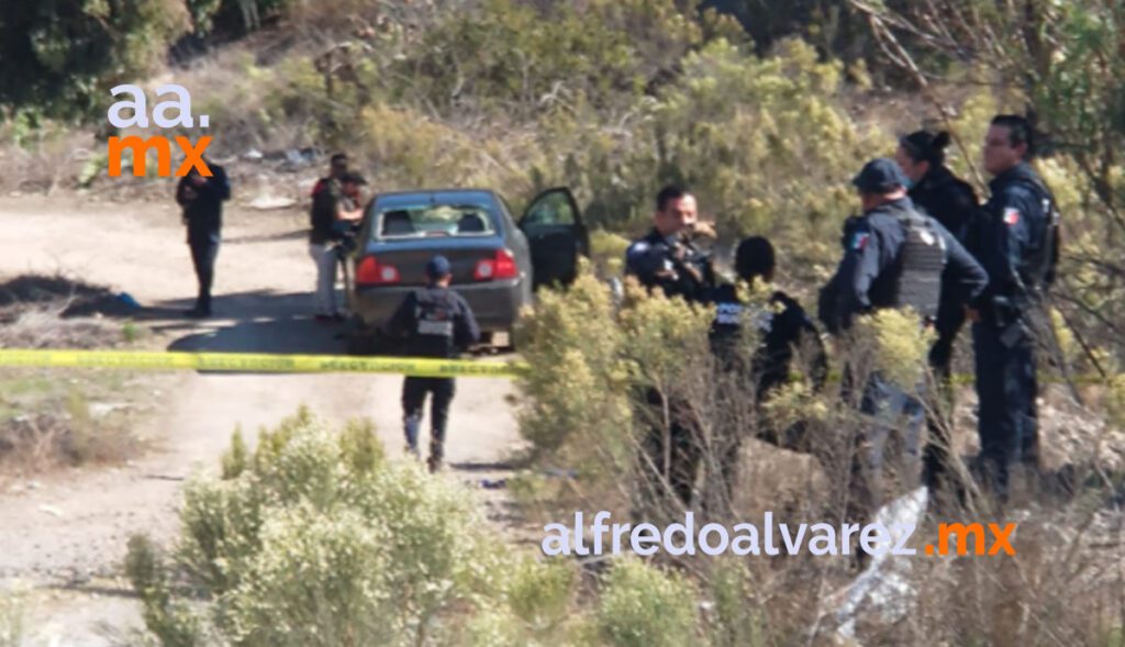SUJETOS ARMADOS EMBOSCAN A POLICíA MUNICIPAL
