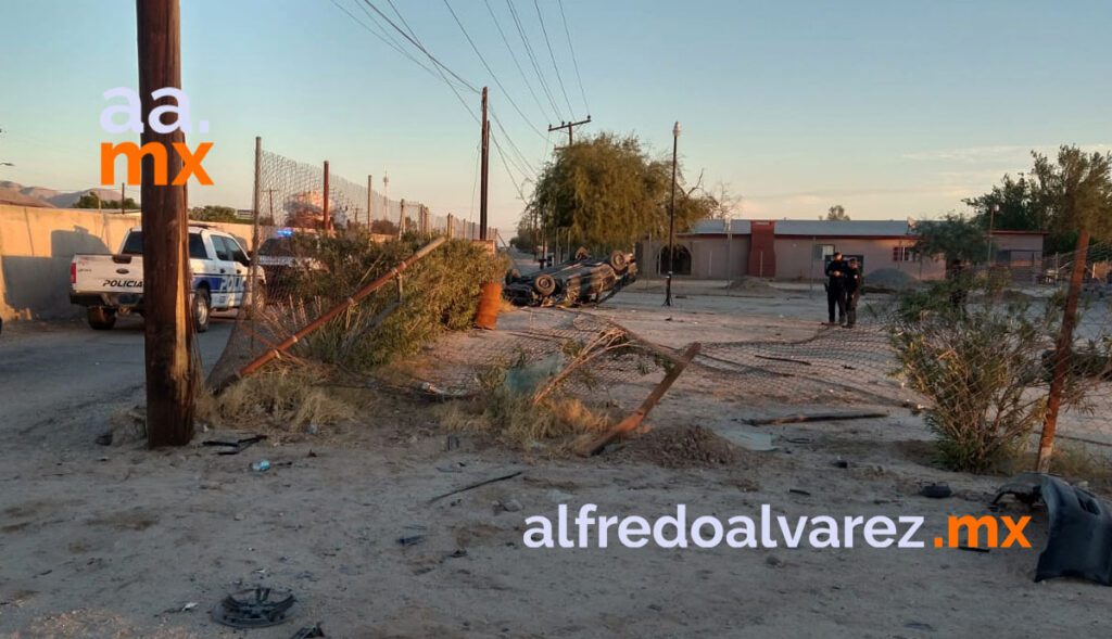 PIERDE LA VIDA AUTOMOVILISTA EN VOLCADURA