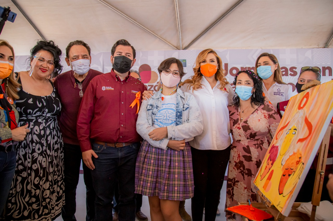 ATIENDE MARINA DEL PILAR NECESIDADES CIUDADANAS EN ROSARITO