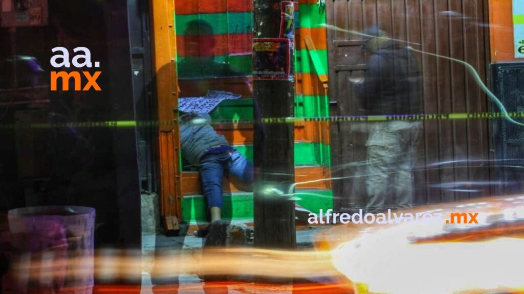 SUJETOS ARMADOS IRRUMPEN EN BAR PARA MATAR