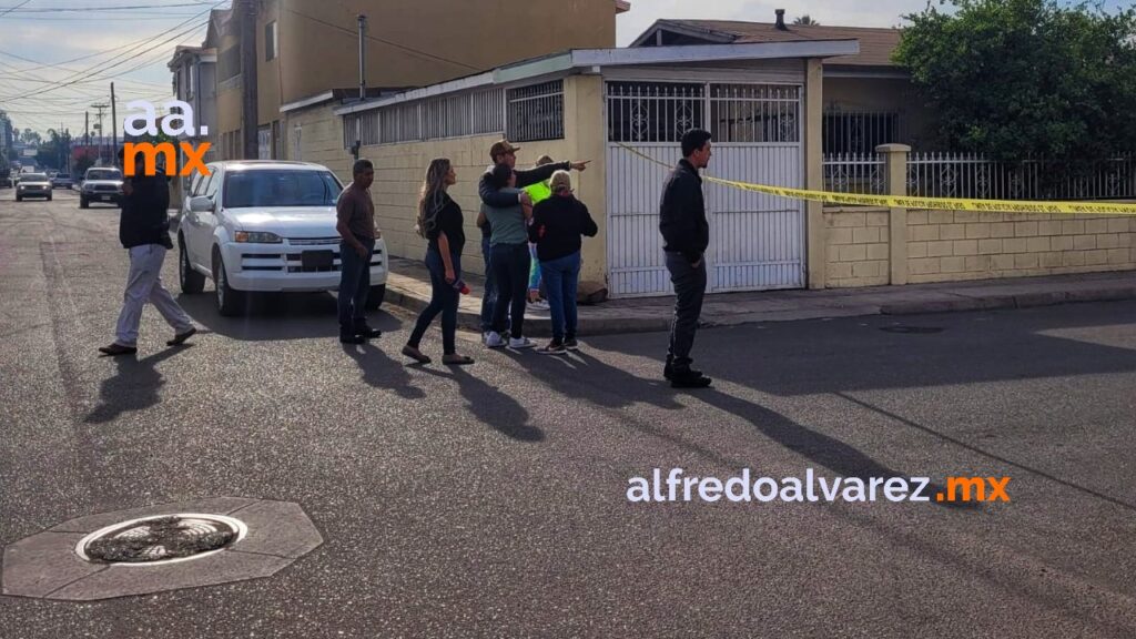 DESDE MOTO MATAN A AGENTE MINISTERIAL