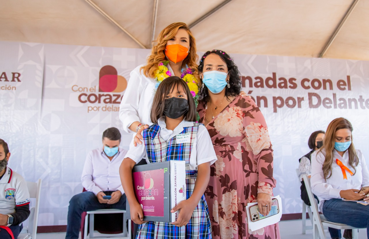 ATIENDE MARINA DEL PILAR NECESIDADES CIUDADANAS EN ROSARITO