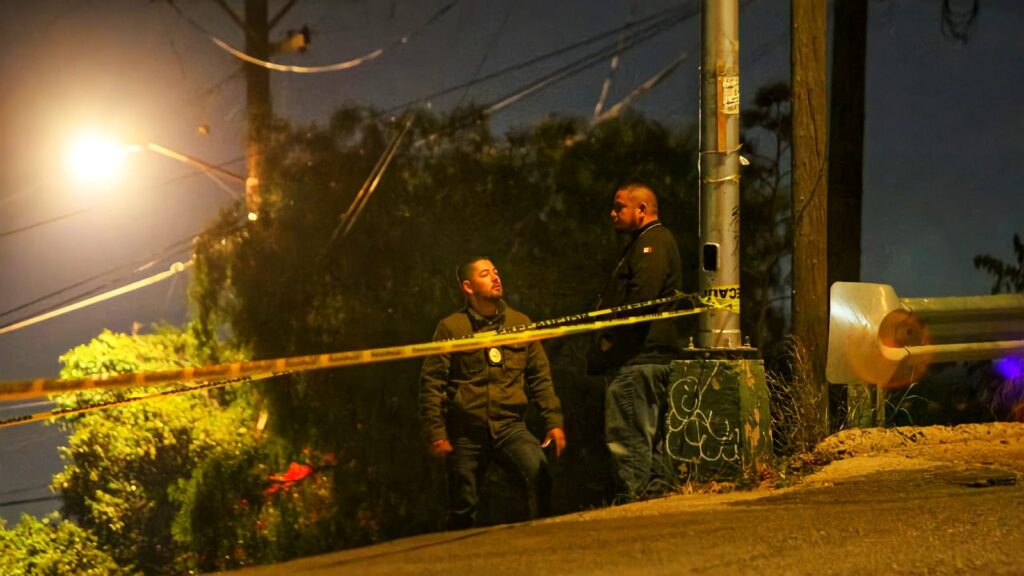BALEAN A PAREJA; éL MUERE AL INSTANTE