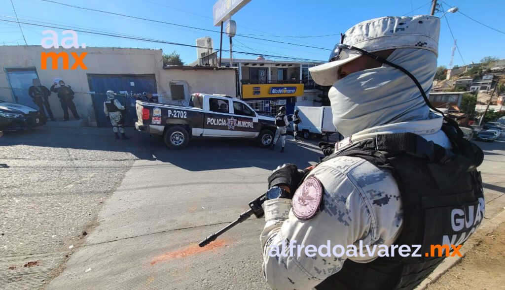 RESGUARDAN VIVIENDA DONDE DESCUARTIZABAN CUERPOS