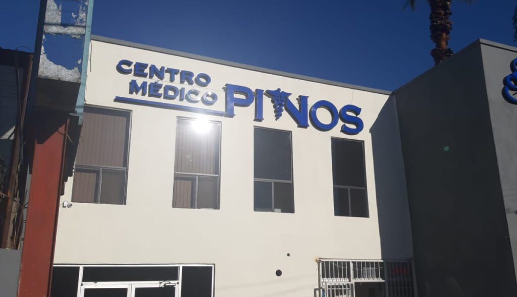 EXPLOTA CALDERA EN CENTRO MéDICO