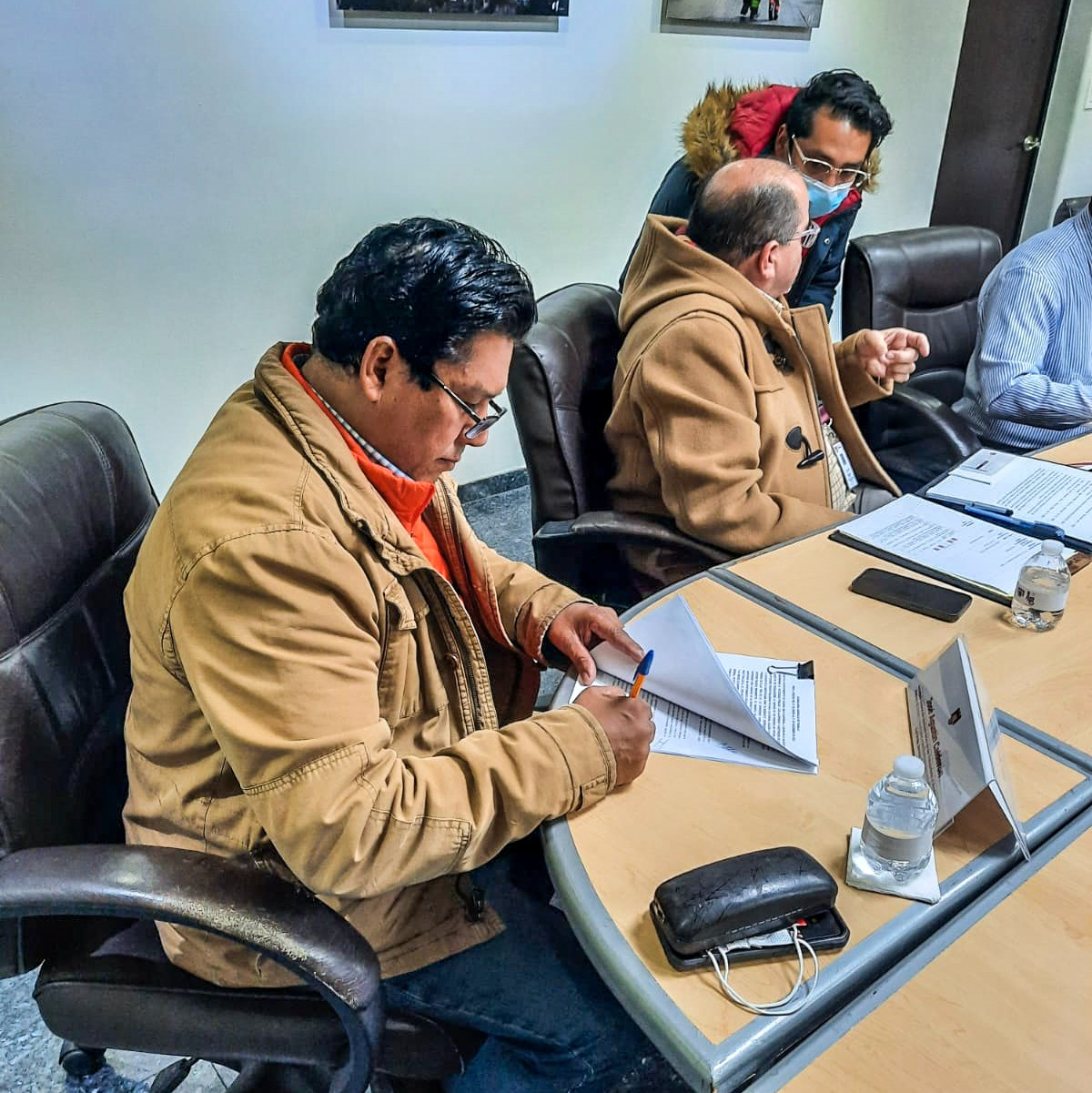 AUMENTARáN SALARIO A BURóCRATAS DE TIJUANA
