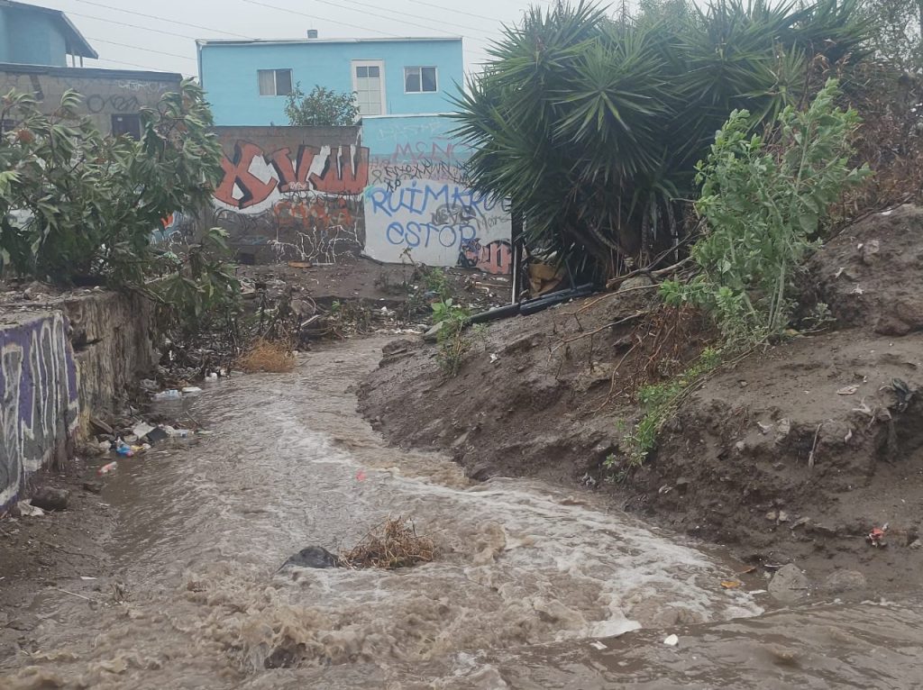 SUMAN CUATRO MUERTOS POR LLUVIAS EN BAJA CALIFORNIA