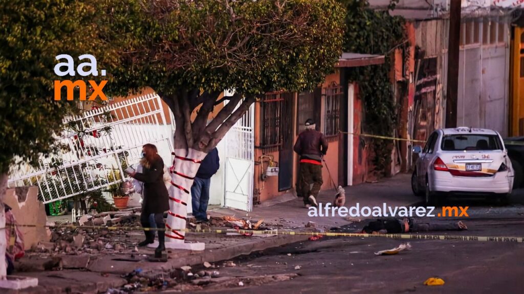 CHOFER EBRIO MATA A PERSONA Y CHOCA VARIOS AUTOS