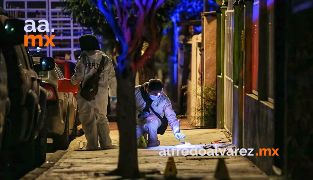 MATAN A CUATRO HOMBRES, A UNO CON FUSIL DE ASALTO