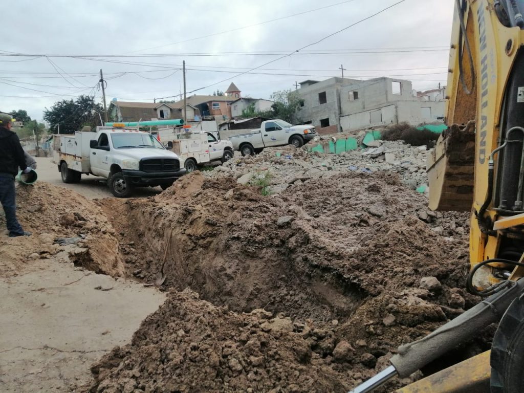 CESPT REPARA TUBERíA EN SáNCHEZ TABOADA