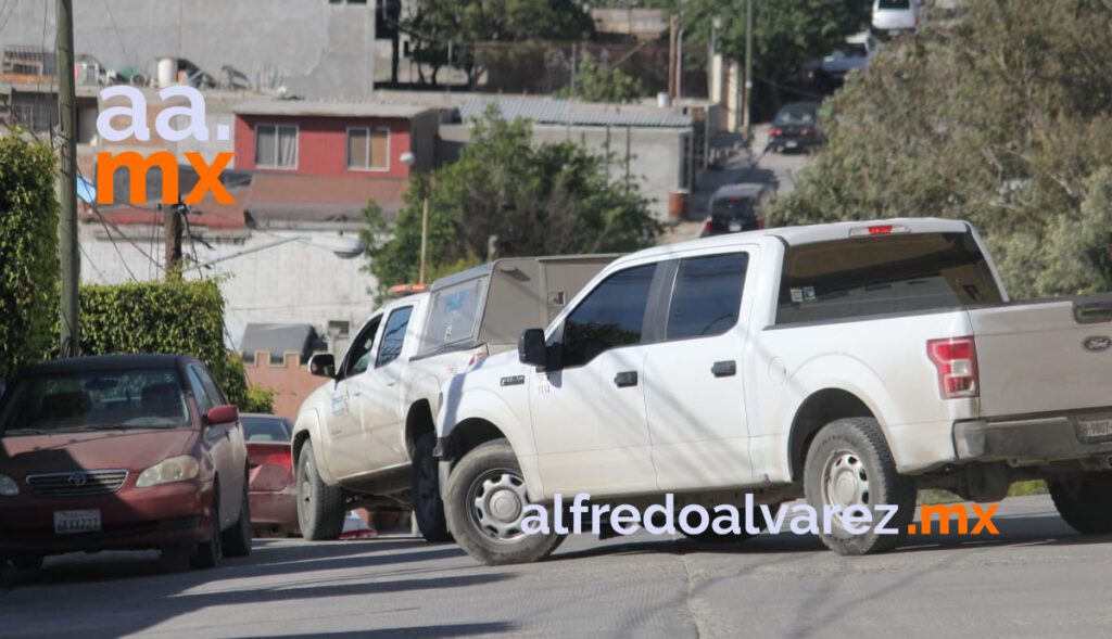 MATAN A REPARTIDOR DE VOLANTES Y A AUTOMOVILISTA