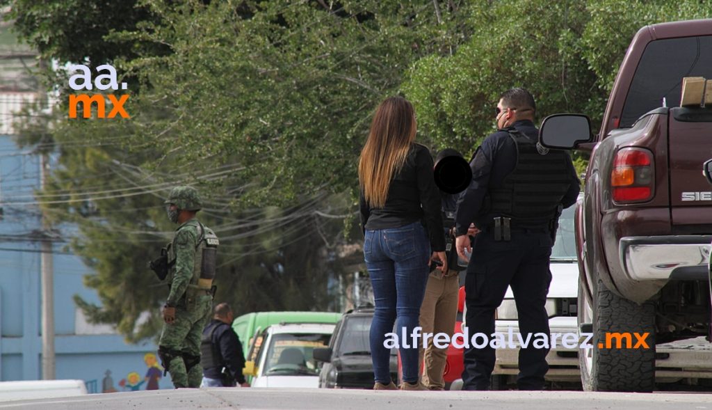 ATACAN A BALAZOS A JóVENES AL INSTALAR CáMARAS DE SEGURIDAD; UNO MUERE