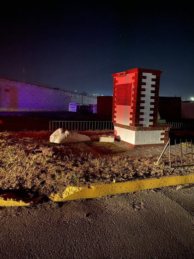ESTATUA DE LóPEZ OBRADOR FUE DERRIBADA EN EL INICIO DEL 2022