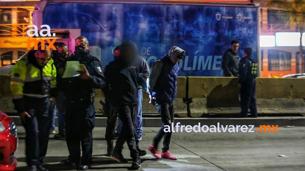 CONDUCTOR DE UBER SE SALVA DE ASALTO POR ALCOHOLíMETRO
