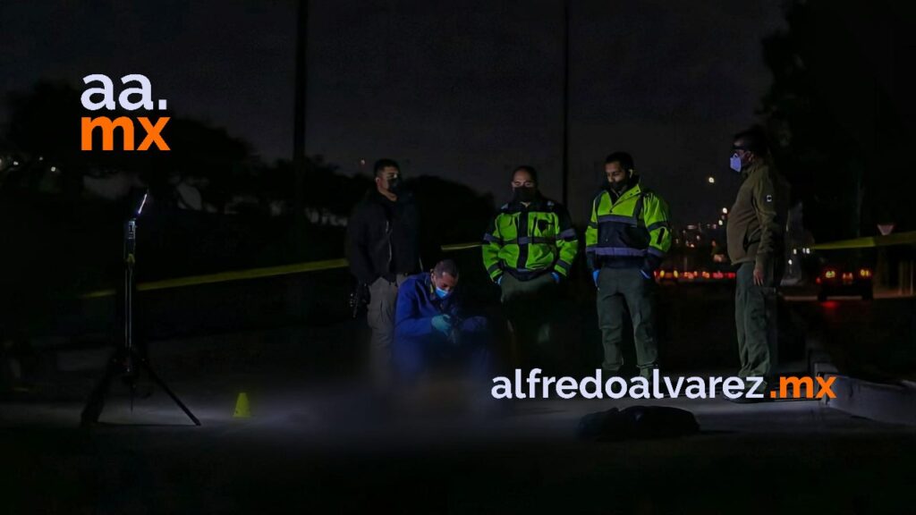 CONDUCTOR ATROPELLA Y MATA A UN JOVEN EN LA VíA RáPIDA Y HUYE