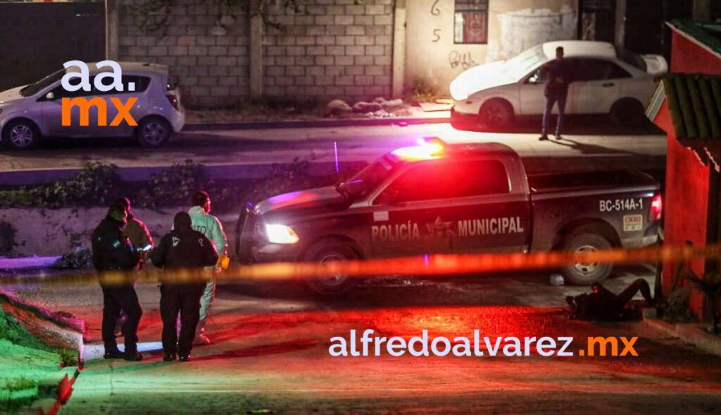 QUEMAN CADáVER EN TAMBO Y DEJAN 'ENCOBIJADO' CON 'NARCOMENSAJE'