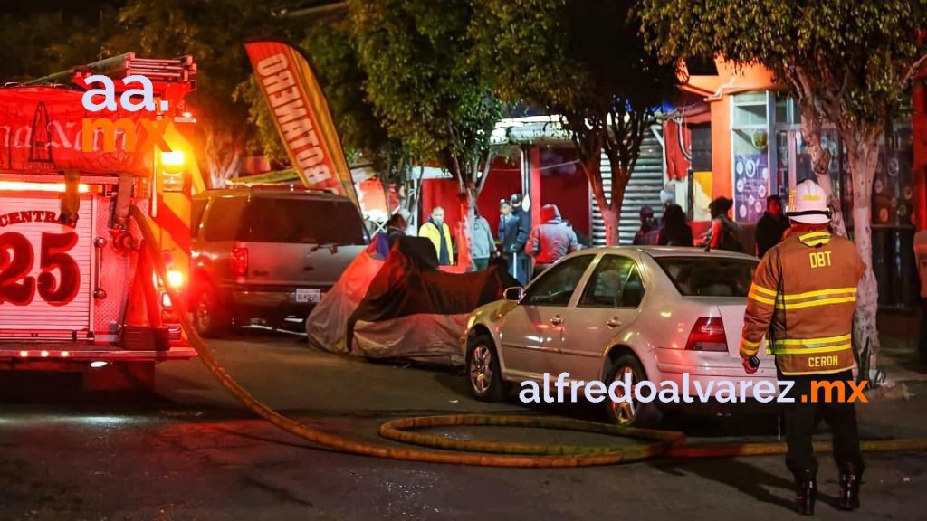 INCENDIO DE CASA PROVOCA EVACUACIóN DE HOTELES INCENDIO DE CASA PROVOCA EVACUACIóN DE HOTELES