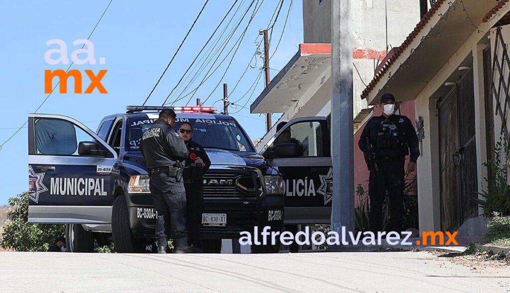 MATAN A REPARTIDOR DE VOLANTES Y A AUTOMOVILISTA