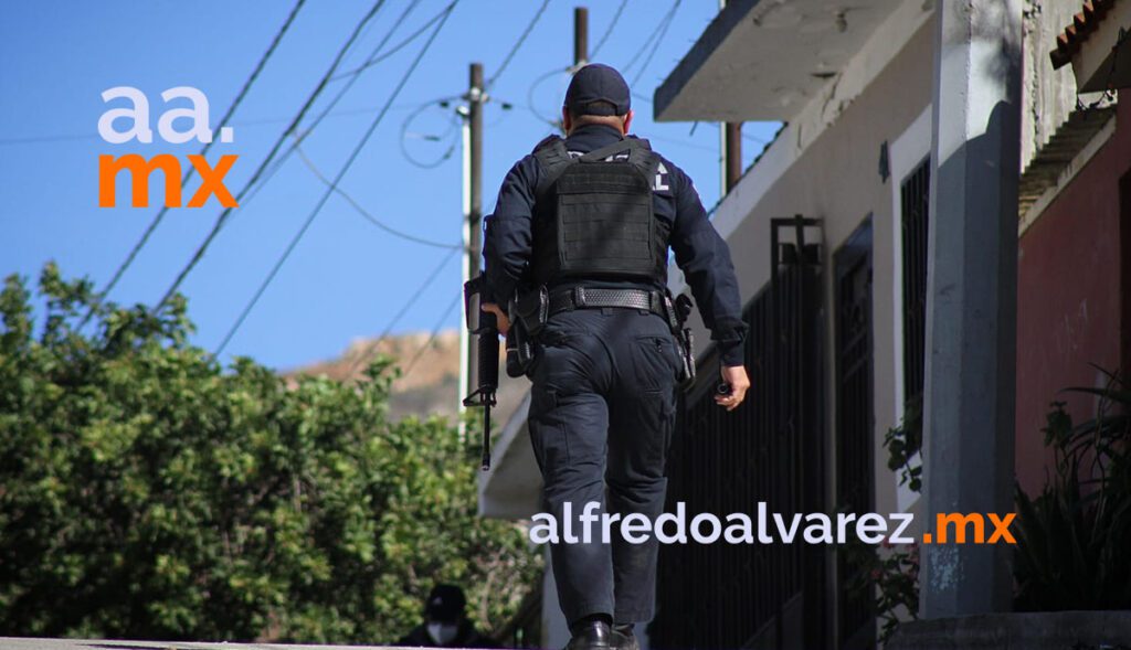 MATAN A REPARTIDOR DE VOLANTES Y A AUTOMOVILISTA