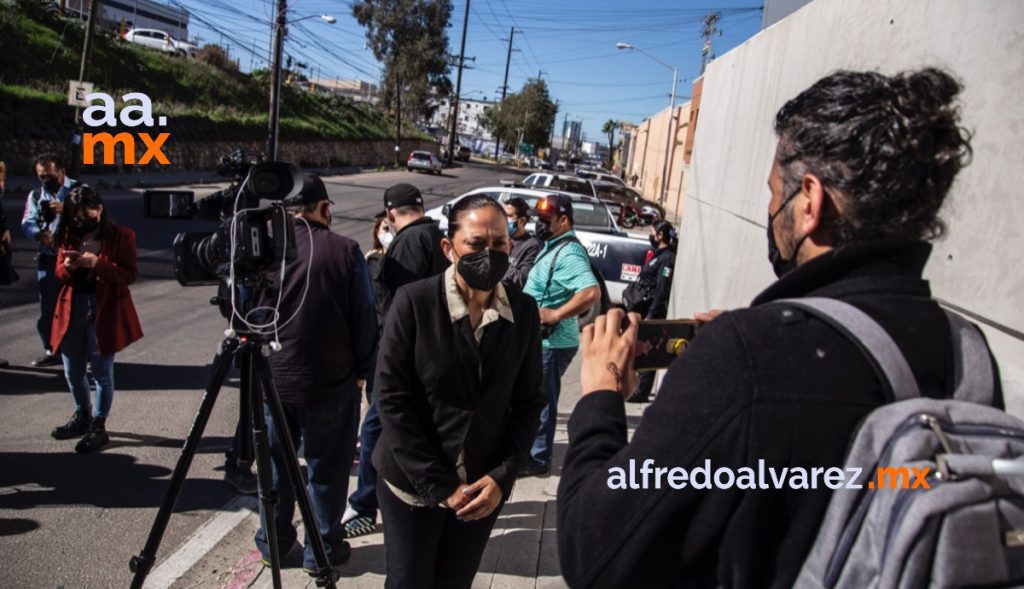 PERIODISTAS DE TIJUANA SE MANIFIESTAN EN LA SSPCM POR ASESINATO DE COLEGAS