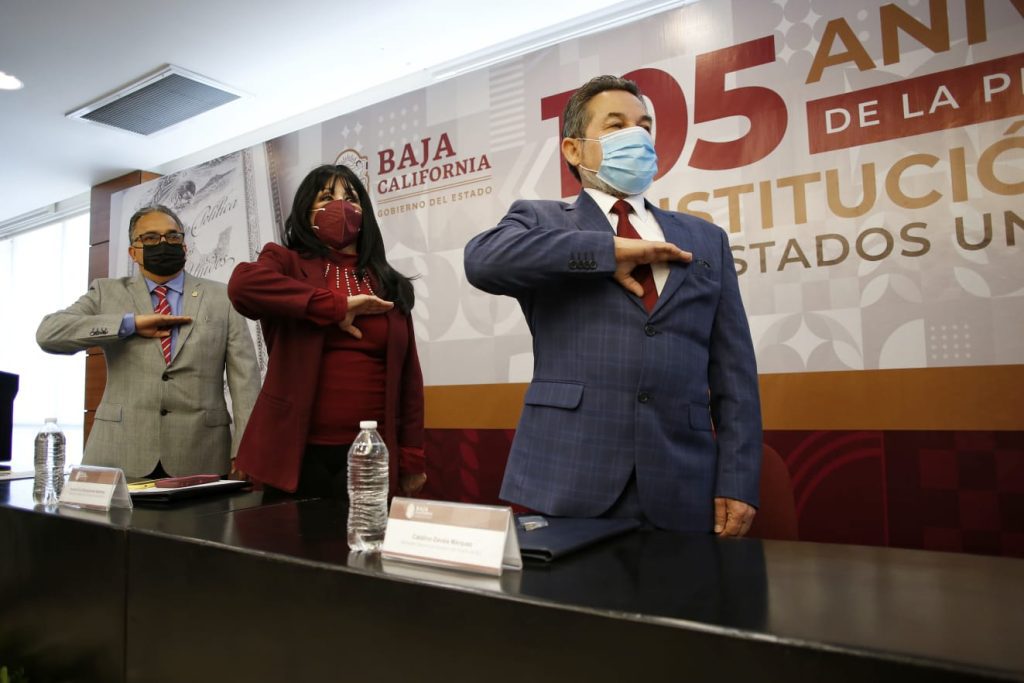 CONMEMORA BC EL 105 ANIVERSARIO DE LA CONSTITUCIóN MEXICANA