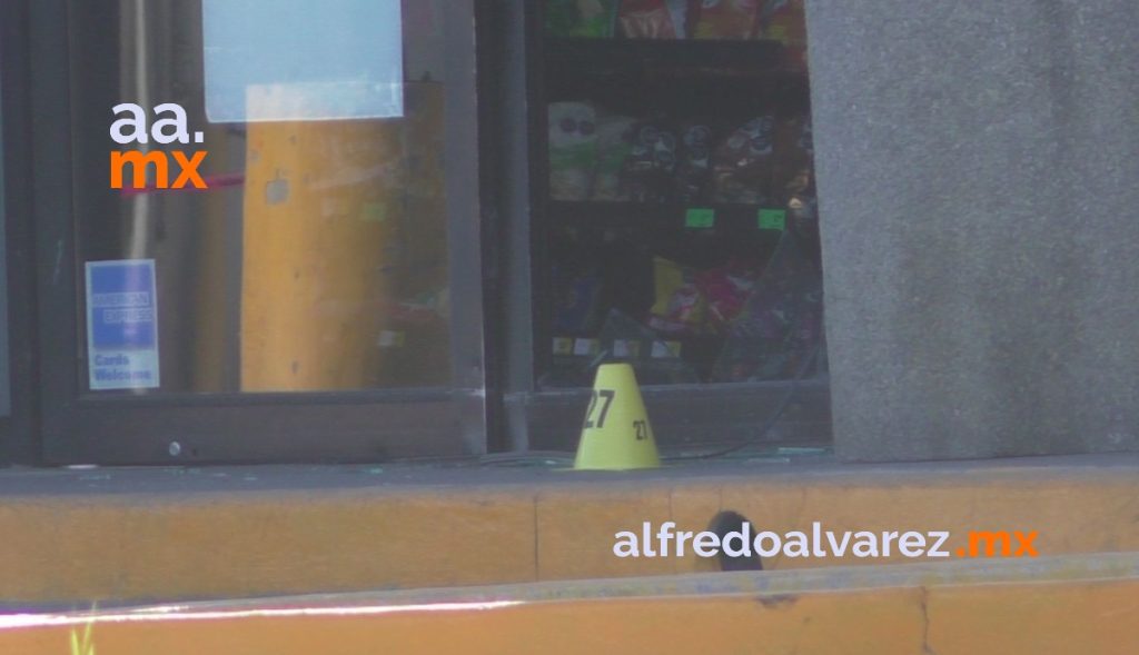 MATAN A BALAZOS A SUJETO FRENTE A 7 ELEVEN