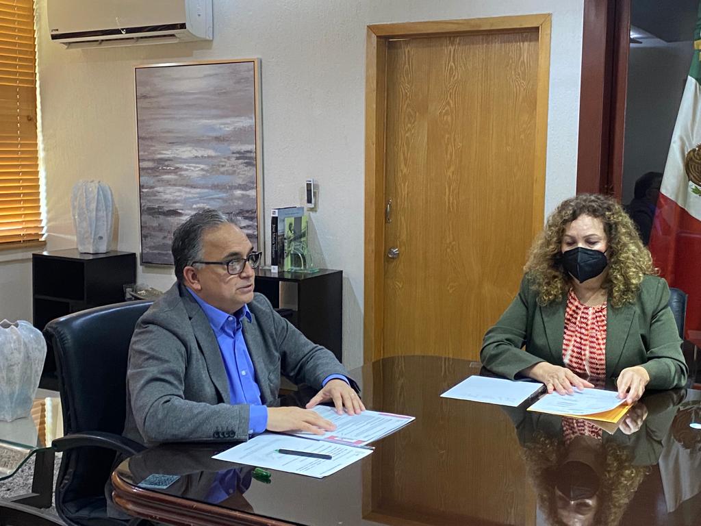IRMA MARTíNEZ MANRíQUEZ ASUME TITULARIDAD ESTATAL DE CONALEP