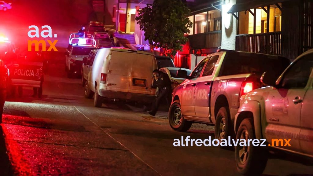 RAFAGUEAN A TRES HOMBRES; DOS MUEREN
