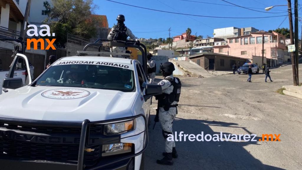 BOMBEROS LLEGAN A APAGAR INCENDIO DE BASURA Y LOCALIZAN CADáVER BOMBEROS LLEGAN A APAGAR INCENDIO DE BASURA Y LOCALIZAN CADáVER