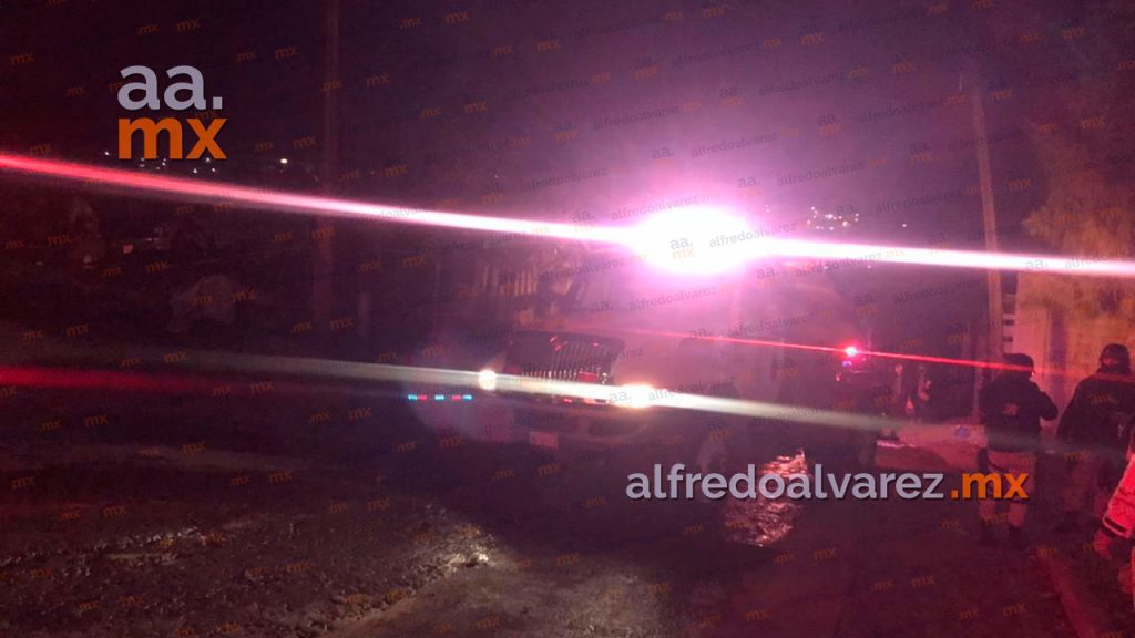 INCENDIO CONSUME VIVIENDA Y DEPARTAMENTOS EN LA GENARO VáZQUEZ INCENDIO CONSUME VIVIENDA Y DEPARTAMENTOS EN LA GENARO VáZQUEZ