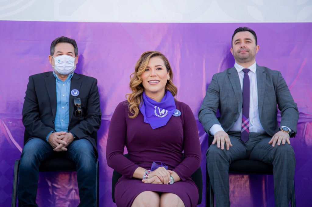 MARINA DEL PILAR ARRANCA EL ESCUADRóN VIOLETA EN BAJA CALIFORNIA