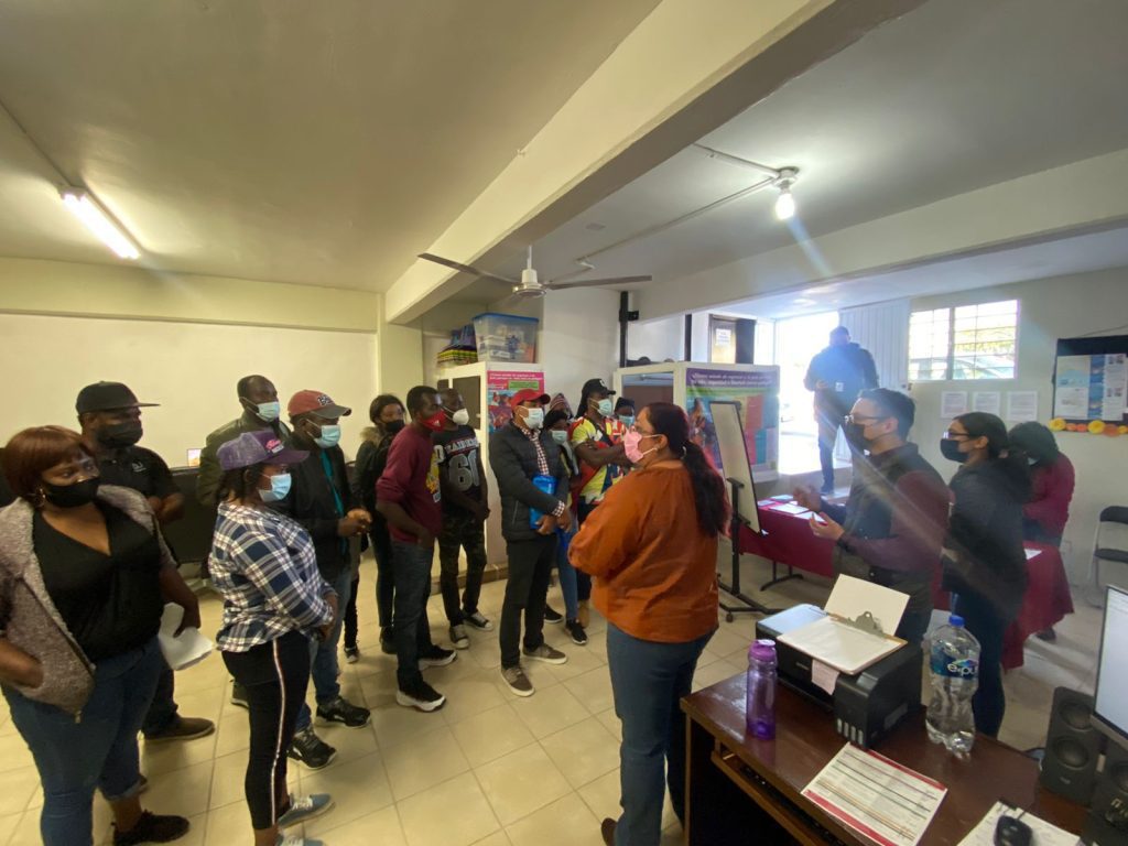 DIRECCIóN DE ATENCIóN AL MIGRANTE ASISTE A HAITIANOS EN TRáMITES DEL RFC
