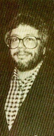 ÉL ES LUIS DE LLANO, EL HOMBRE ACUSADO DE ABUSO POR SASHA